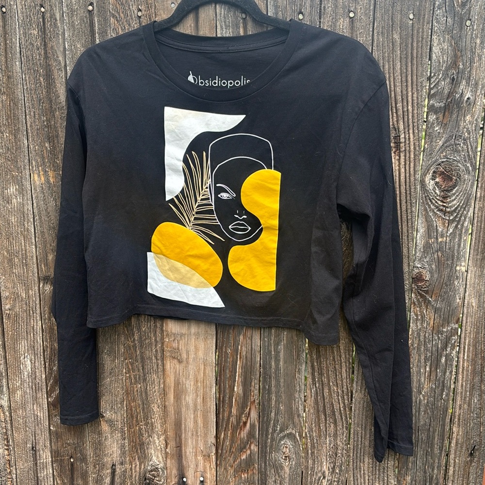 Black Graphic Long Sleeve Top